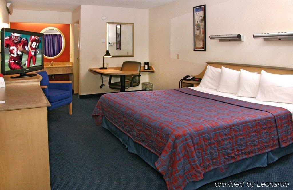 Red Roof Inn St Louis - Westport - Maryland Heights Ascalon Exterior foto